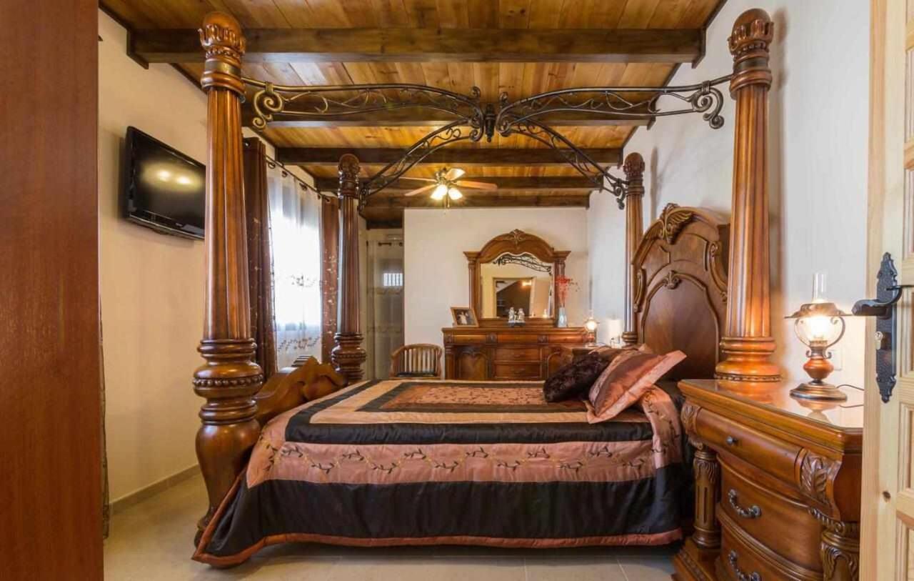 Casa Rural La Del Alba Seria Argamasilla De Alba Екстер'єр фото